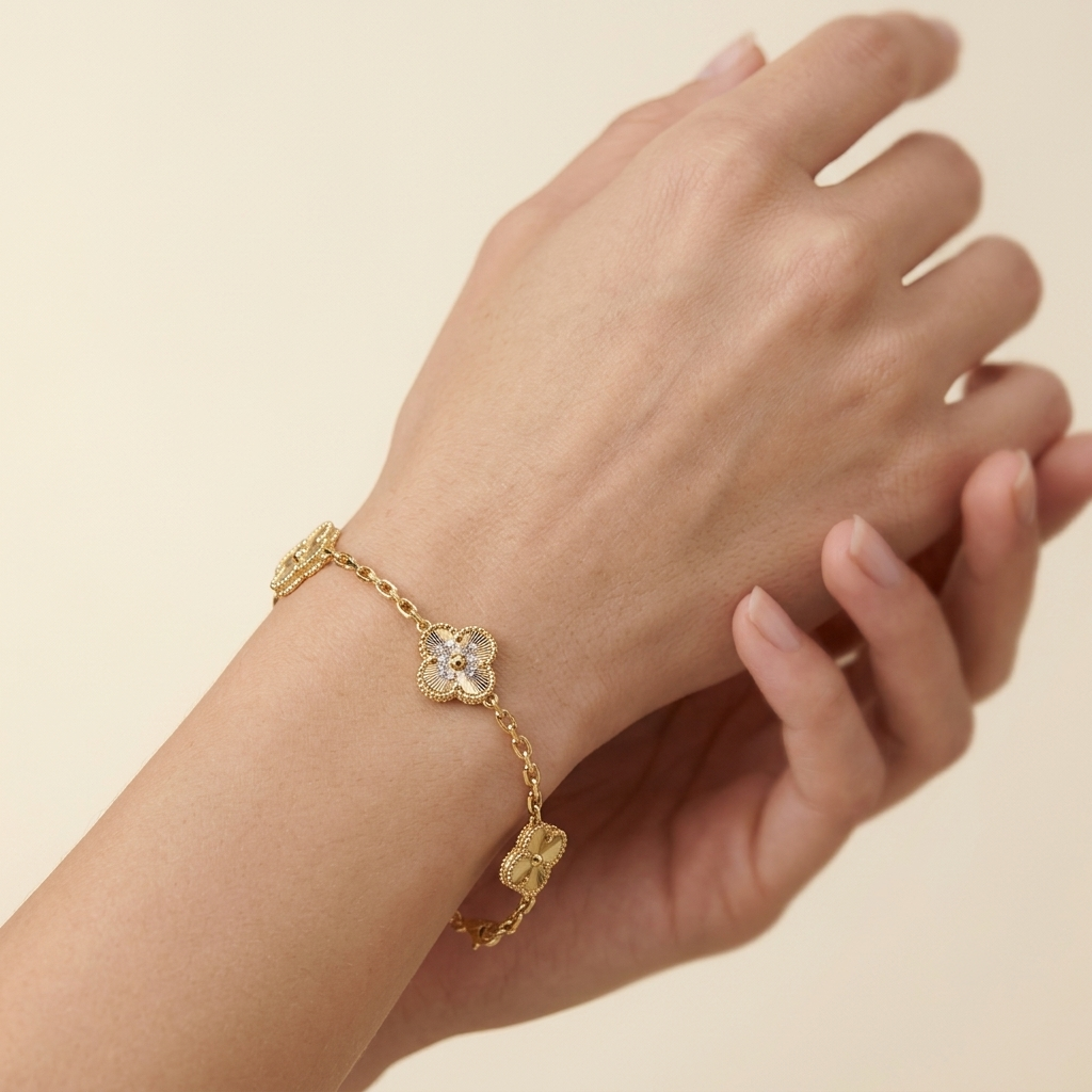 Kleeblattarmband Gold